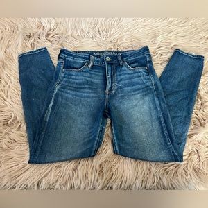 American Eagle outfitters skinny jeans